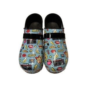 BJORK Women's Andie Pop Art Leather Slip-on Comfortable Clogs – Size 41/US 11